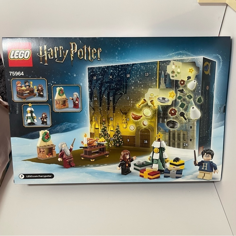 LEGO Harry Potter Advent Calendar 75964 Building Kit (305 Pieces) 2019 Advent‌‌ - Picture 3 of 10